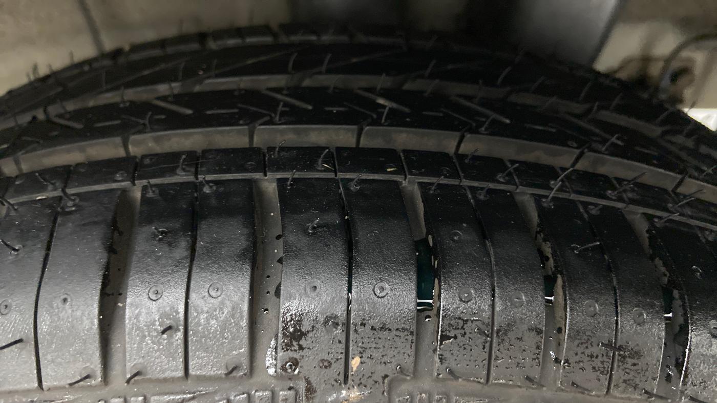 2018 Hyundai Grand i10 SPORTS 1.2 AT VTVT, Petrol, Automatic, 63,542 km, Left Rear Tyre Tread