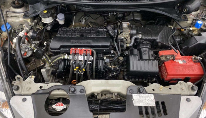 2013 Honda Amaze 1.2L I-VTEC EX, CNG, Manual, 49,018 km, Engine View