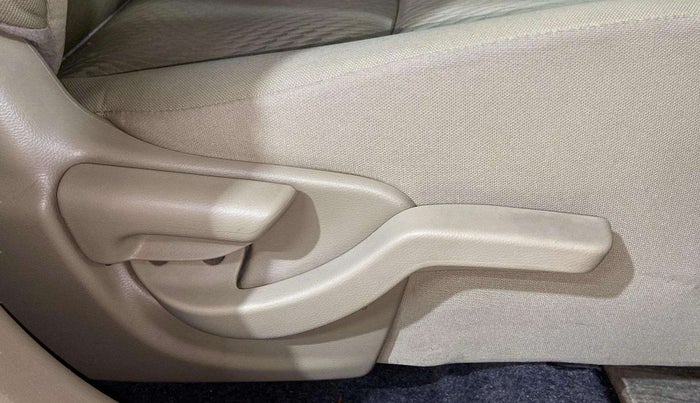 2015 Honda Amaze 1.2L I-VTEC S, Petrol, Manual, 16,202 km, Driver Side Adjustment Panel