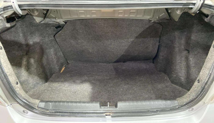 2015 Honda Amaze 1.2L I-VTEC S, Petrol, Manual, 16,202 km, Boot Inside