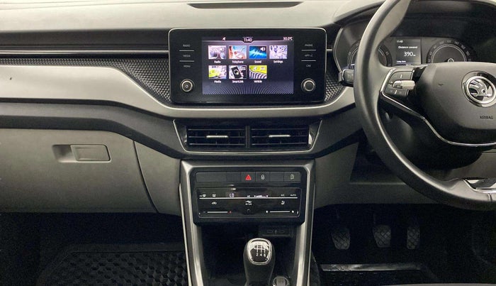 2023 Skoda KUSHAQ AMBITION 1.0L TSI MT, Petrol, Manual, 22,177 km, Air Conditioner