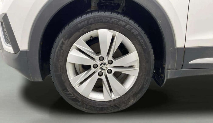 2023 Skoda KUSHAQ AMBITION 1.0L TSI MT, Petrol, Manual, 22,177 km, Left Front Wheel