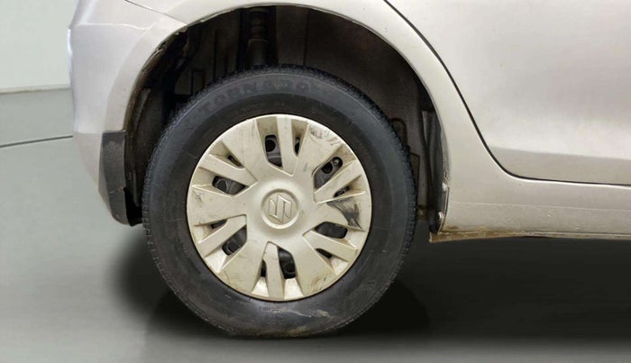 2016 Maruti Swift VXI, Petrol, Manual, 48,447 km, Right Rear Wheel