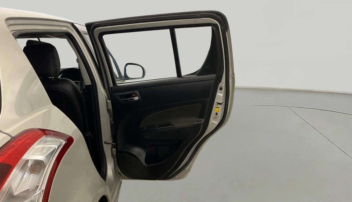 2016 Maruti Swift VXI, Petrol, Manual, 48,447 km, RHS Rear Door