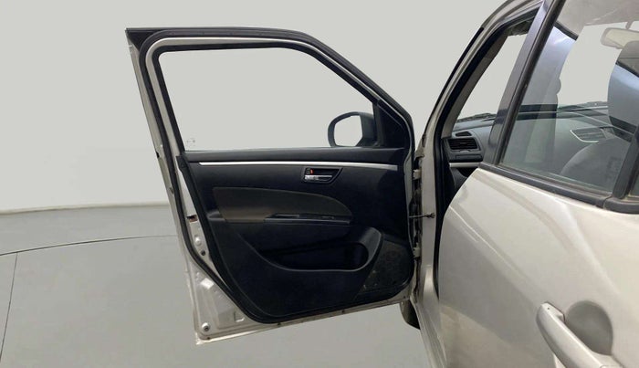 2016 Maruti Swift VXI, Petrol, Manual, 48,447 km, LHS Front Door