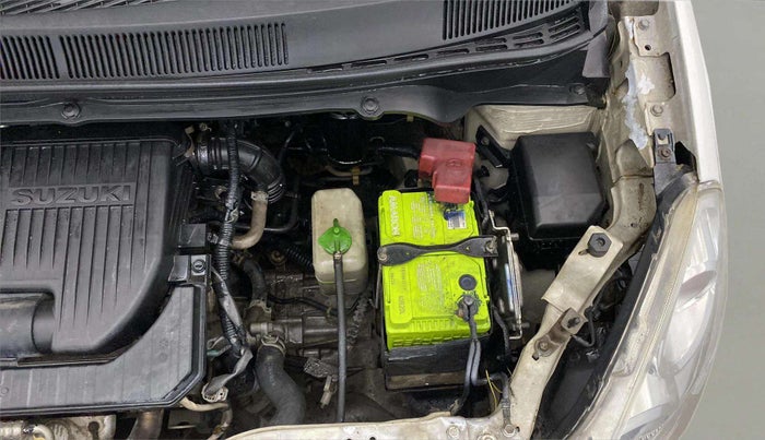 2014 Maruti Ritz ZXI, Petrol, Manual, 88,600 km, Engine View - Left