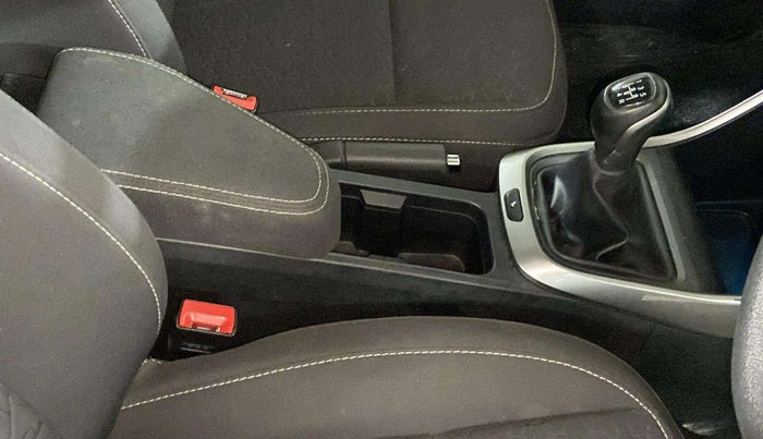2022 Tata ALTROZ XZ PETROL, Petrol, Manual, 18,234 km, Gear Lever