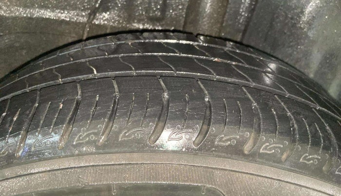 2022 Tata ALTROZ XZ PETROL, Petrol, Manual, 18,234 km, Left Rear Tyre Tread