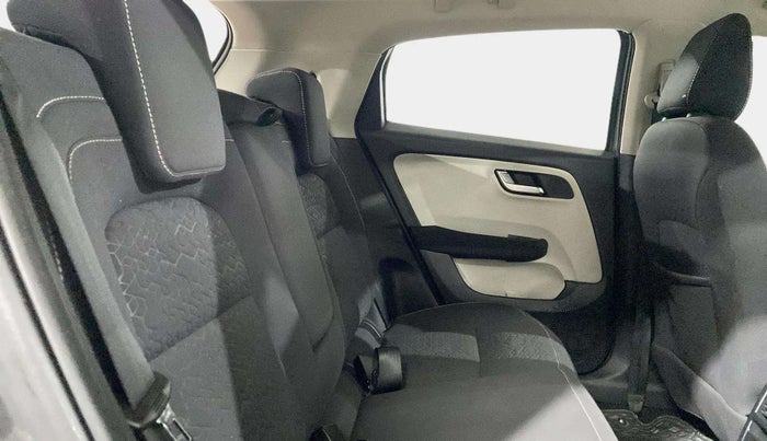 2022 Tata ALTROZ XZ PETROL, Petrol, Manual, 18,234 km, Right Side Rear Door Cabin
