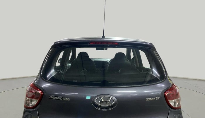 2017 Hyundai Grand i10 SPORTZ 1.2 KAPPA VTVT, Petrol, Manual, 24,415 km, Rear Windshield