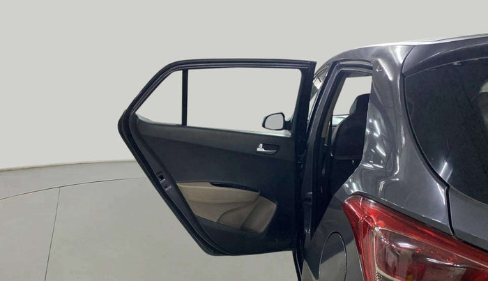 2017 Hyundai Grand i10 SPORTZ 1.2 KAPPA VTVT, Petrol, Manual, 24,415 km, LHS Rear Door