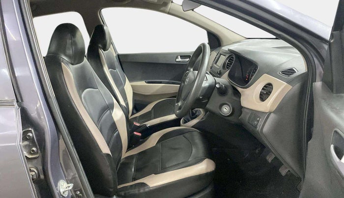 2017 Hyundai Grand i10 SPORTZ 1.2 KAPPA VTVT, Petrol, Manual, 24,415 km, Right Side Front Door Cabin