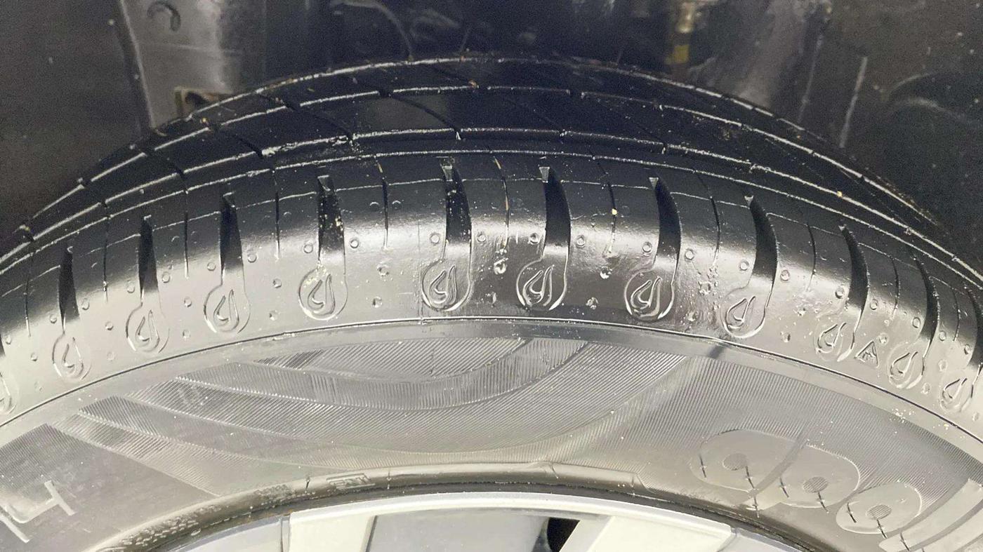 2021 Datsun Go Plus T, Petrol, Manual, 55,347 km, Left Front Tyre Tread