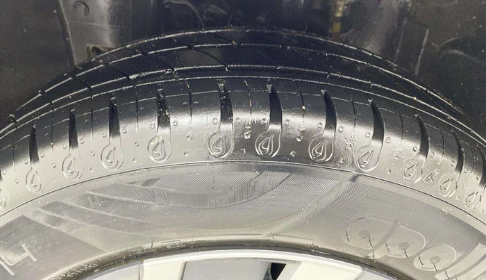 2021 Datsun Go Plus T, Petrol, Manual, 55,203 km, Left Front Tyre Tread
