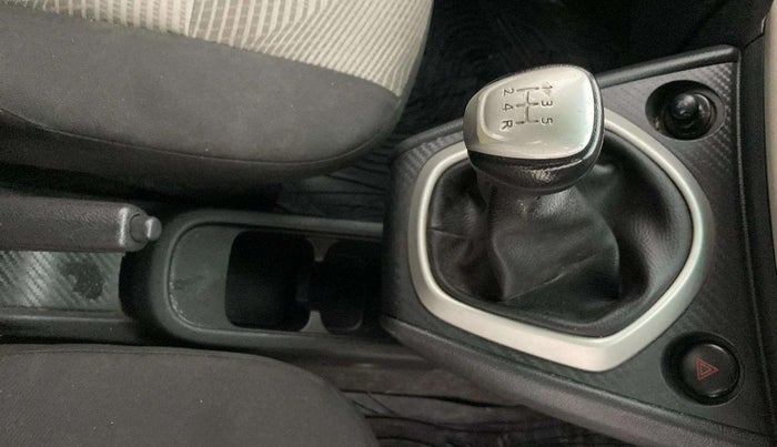 2021 Datsun Go Plus T, Petrol, Manual, 55,203 km, Gear Lever