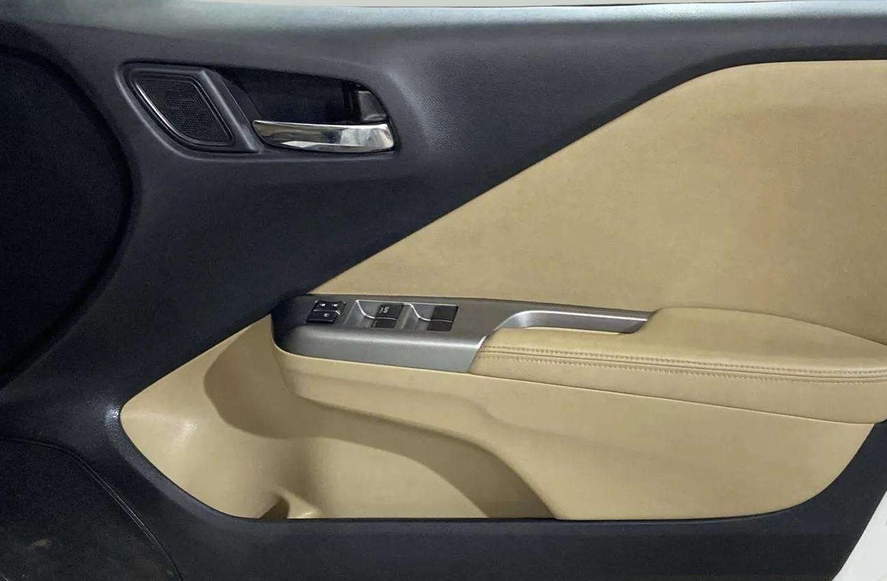 2015 Honda City 1.5L I-VTEC VX CVT, Petrol, Automatic, 43,017 km, Driver Side Door Panels Control