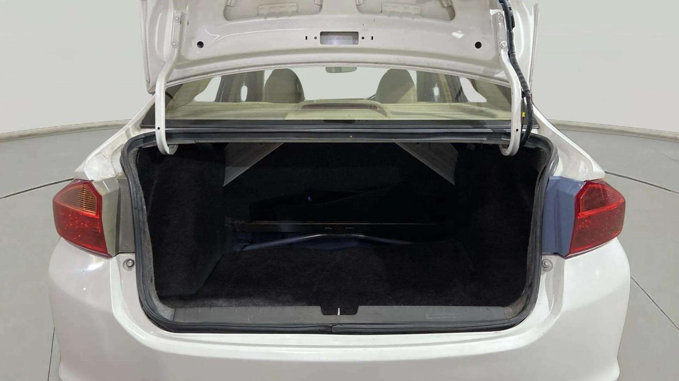 2015 Honda City 1.5L I-VTEC VX CVT, Petrol, Automatic, 43,017 km, Boot Open Zoomed View