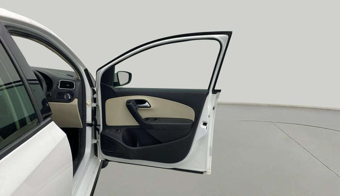 2021 Volkswagen Vento HIGHLINE PLUS 1.0L TSI, Petrol, Manual, 31,723 km, RHS Front Door
