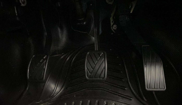 2019 Maruti S PRESSO VXI+, Petrol, Manual, 10,728 km, Pedals