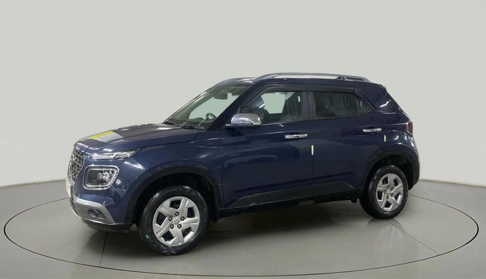 2021 Hyundai VENUE S+ 1.2, Petrol, Manual, 45,485 km, Left Front Diagonal