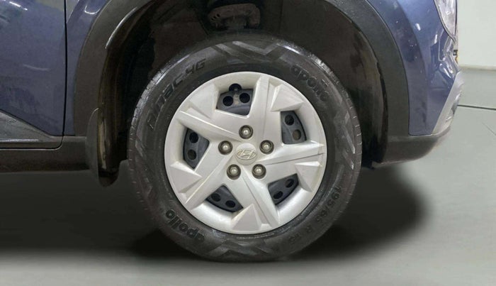2021 Hyundai VENUE S+ 1.2, Petrol, Manual, 45,485 km, Left Front Wheel