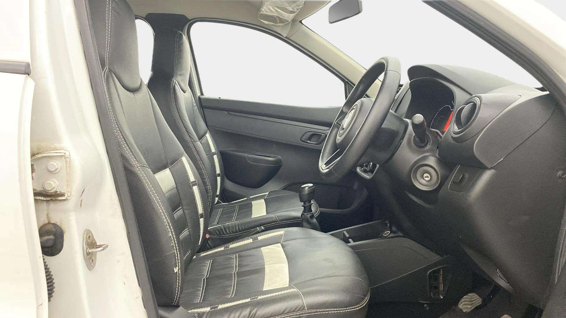 Front-Cabin-View