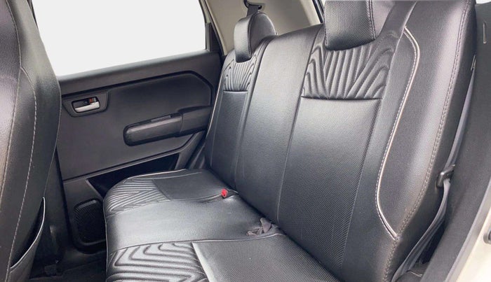 2021 Maruti New Wagon-R VXI 1.0, Petrol, Manual, 43,258 km, Right Side Rear Door Cabin