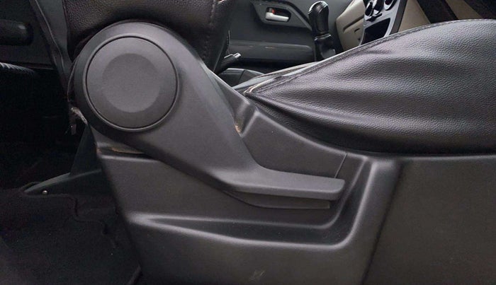 2021 Maruti New Wagon-R VXI 1.0, Petrol, Manual, 43,258 km, Driver Side Adjustment Panel