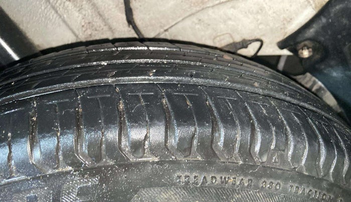 2024 Tata ALTROZ XE CNG, CNG, Manual, 27,374 km, Right Rear Tyre Tread
