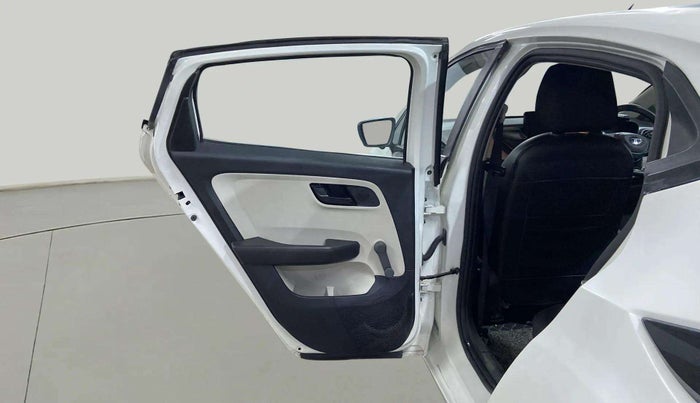 2024 Tata ALTROZ XE CNG, CNG, Manual, 27,374 km, LHS Rear Door