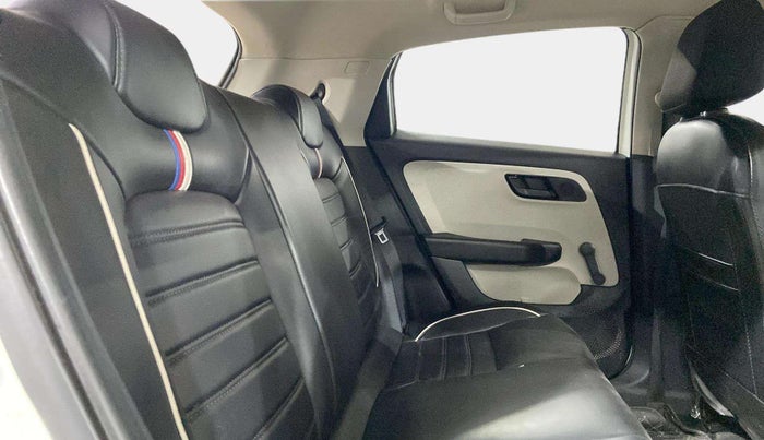 2024 Tata ALTROZ XE CNG, CNG, Manual, 27,374 km, Right Side Rear Door Cabin