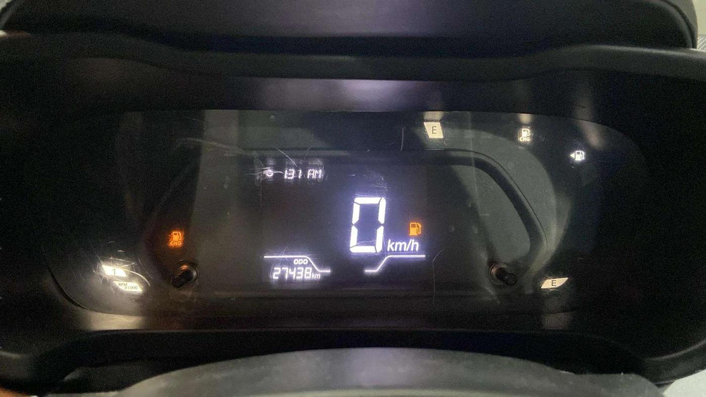 2024 Tata ALTROZ XE CNG, CNG, Manual, 28,101 km, Odometer Image