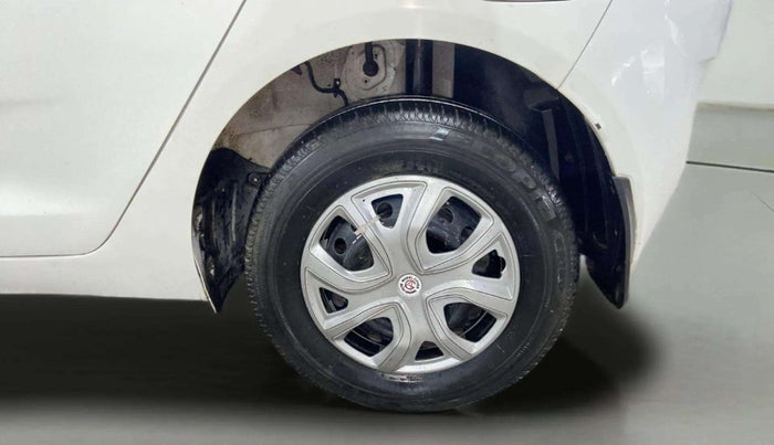 2024 Tata ALTROZ XE CNG, CNG, Manual, 27,374 km, Left Rear Wheel