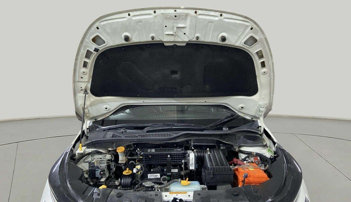 2024 Tata ALTROZ XE CNG, CNG, Manual, 27,374 km, Open Bonet