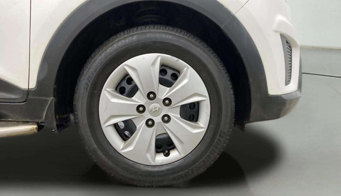 2017 Hyundai Creta E PLUS 1.6 PETROL, Petrol, Manual, 83,333 km, Right Front Wheel