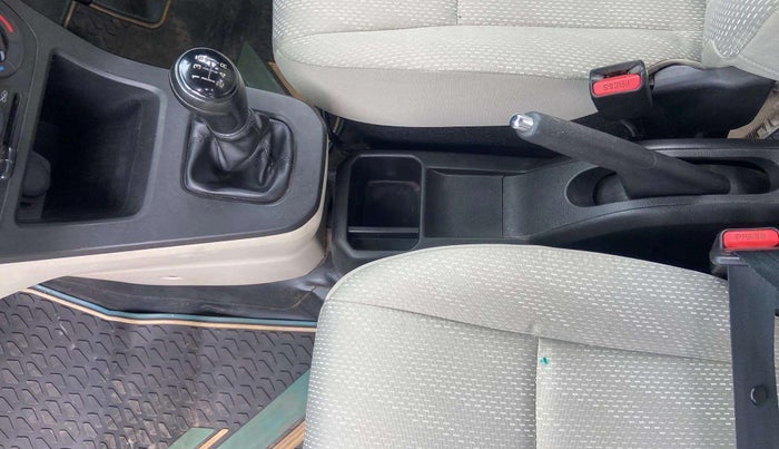 2020 Maruti New Wagon-R VXI 1.2, Petrol, Manual, 97,748 km, Gear Lever