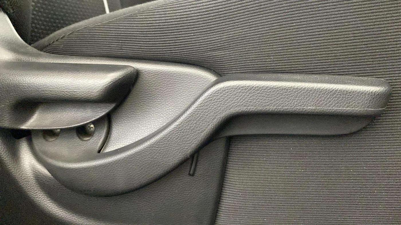 2017 Honda BR-V 1.5L I-VTEC V CVT, Petrol, Automatic, 64,946 km, Driver Side Adjustment Panel