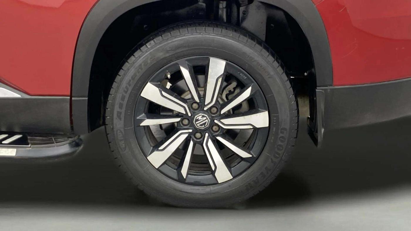 2020 MG HECTOR PLUS SHARP 1.5 PETROL TURBO DCT 6-STR, Petrol, Automatic, 61,807 km, Left Rear Wheel