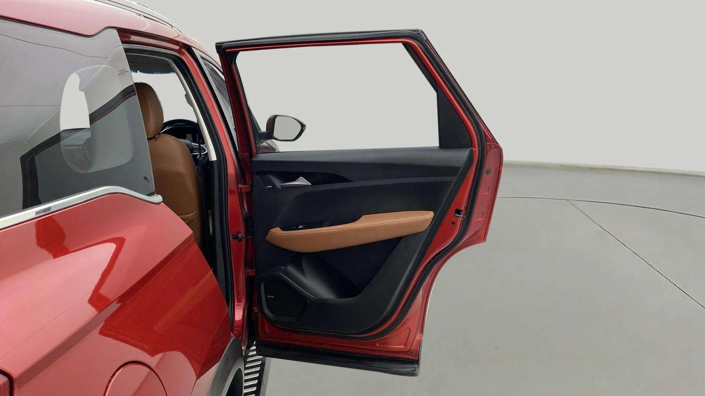 2020 MG HECTOR PLUS SHARP 1.5 PETROL TURBO DCT 6-STR, Petrol, Automatic, 61,807 km, RHS Rear Door