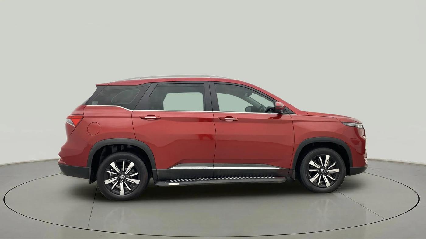 2020 MG HECTOR PLUS SHARP 1.5 PETROL TURBO DCT 6-STR, Petrol, Automatic, 61,807 km, Right Side View