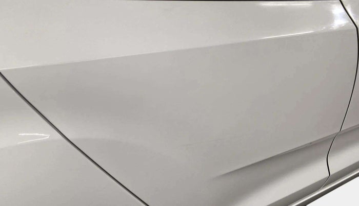 2024 Tata ALTROZ XMA PLUS PETROL, Petrol, Manual, 7,875 km, Right rear door - Minor scratches