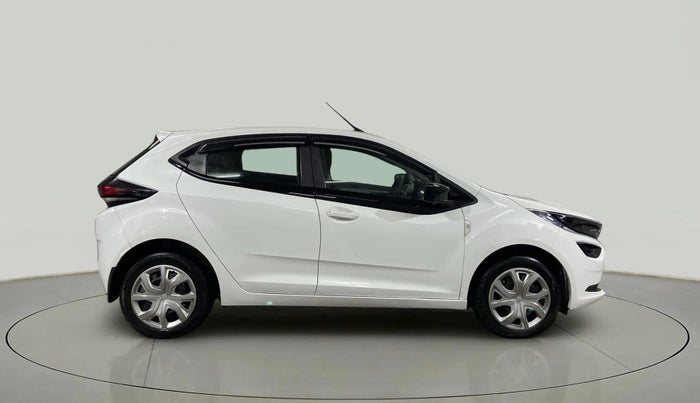2024 Tata ALTROZ XMA PLUS PETROL, Petrol, Manual, 7,875 km, Right Side View
