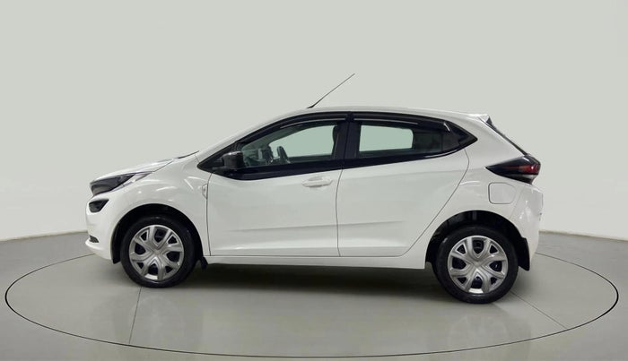 2024 Tata ALTROZ XMA PLUS PETROL, Petrol, Manual, 7,875 km, Left Side