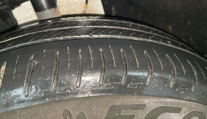 2024 Tata ALTROZ XMA PLUS PETROL, Petrol, Manual, 7,875 km, Left Front Tyre Tread