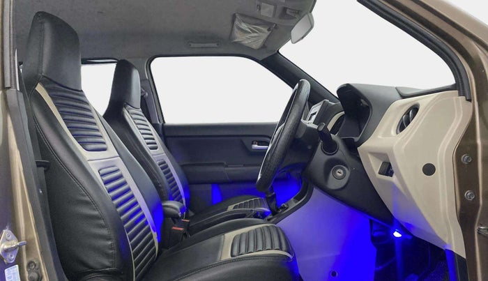 2021 Maruti New Wagon-R VXI (O) 1.0, Petrol, Manual, 35,966 km, Right Side Front Door Cabin