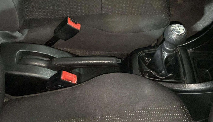 2017 Maruti Swift LXI (O), Petrol, Manual, 9,381 km, Gear Lever