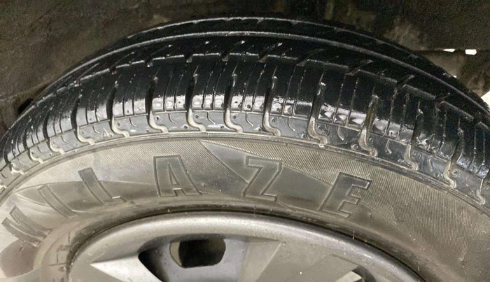 2018 Renault Kwid RXT 0.8 (O), Petrol, Manual, 23,777 km, Right Rear Tyre Tread