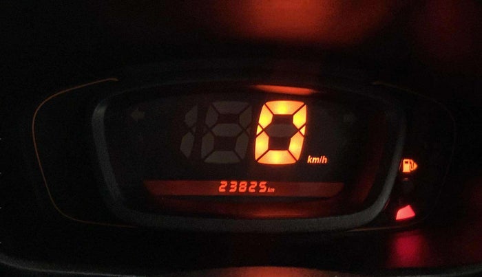 2018 Renault Kwid RXT 0.8 (O), Petrol, Manual, 23,777 km, Odometer Image