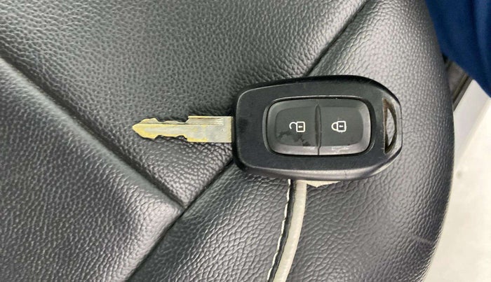 2019 Renault Kwid RXT 1.0 (O), Petrol, Manual, 19,638 km, Key Close Up