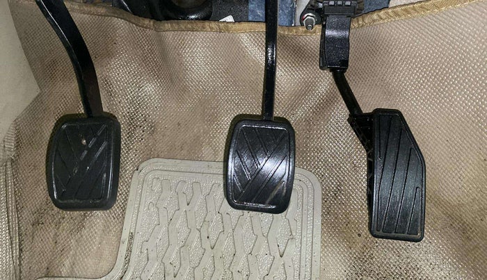 2019 Maruti Dzire VXI, Petrol, Manual, 75,066 km, Pedals